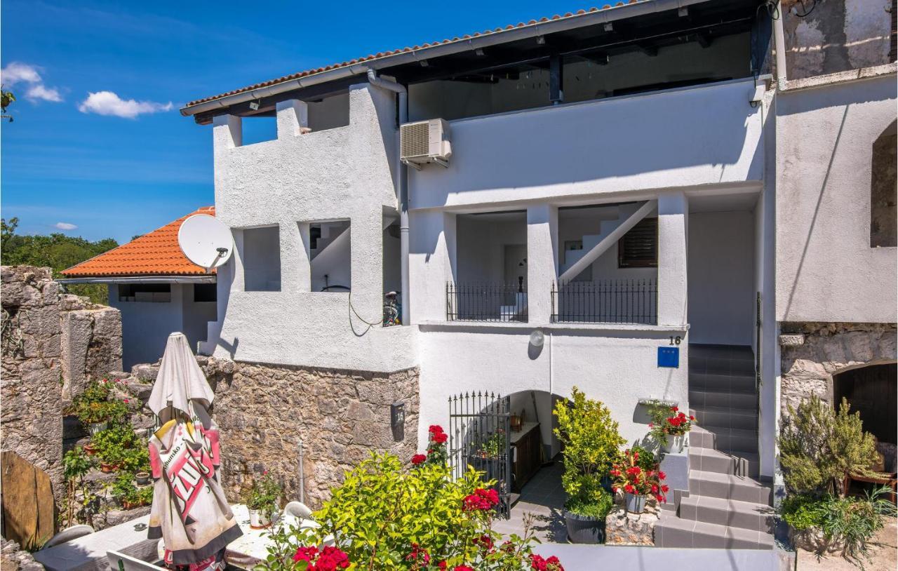 Amazing Apartment In Zupanje With Wifi Экстерьер фото